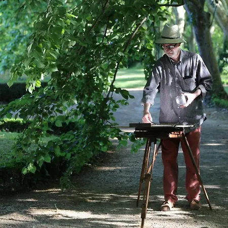 בית הארחה La De La Bastide 5*